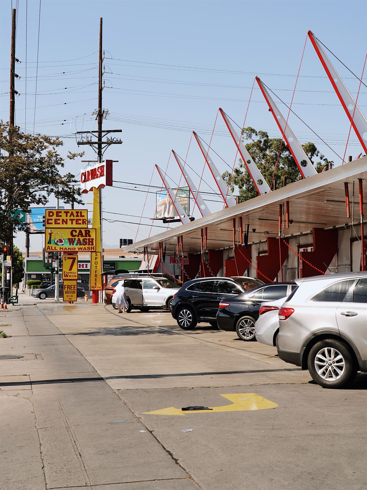 The classic mid-century canopy at Laurel Canyon Car Wash